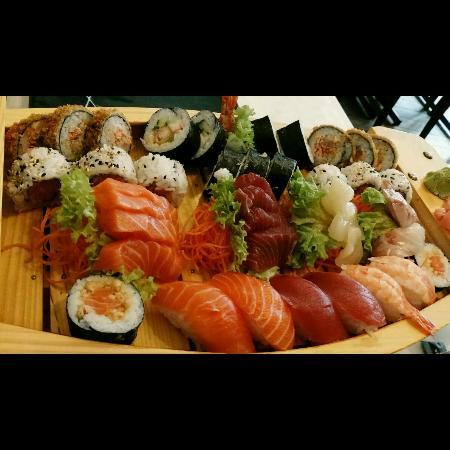 Sushi Palace